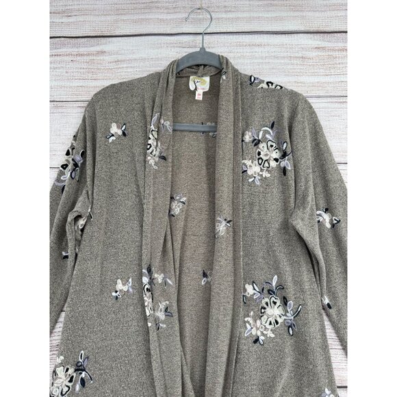 Fig and‎ Flower Anthropologie Floral Embroidered Cardigan Sweater Women's M Gray - Picture 3 of 13